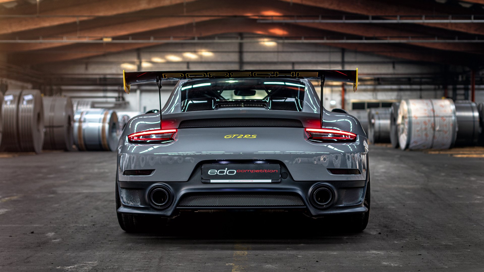 传奇教练的战术秘密，助力球队持续冲冠，传奇主教练